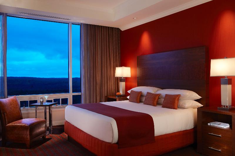 Great Cedar Hotel At Foxwoods 莱德亚德中心 外观 照片